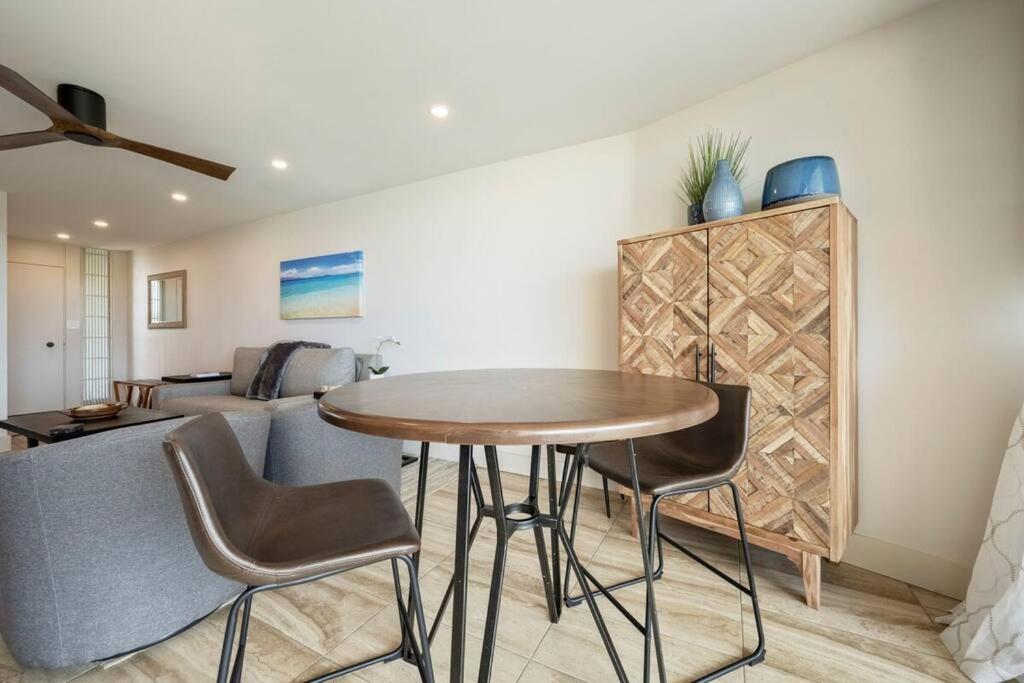カハナHale Ono Loa 403- Top Floor, Ocean View, & Complete Modern Remodelアパートメント エクステリア 写真